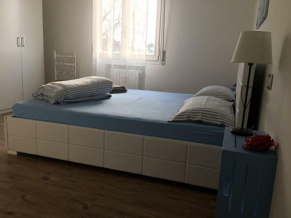 Guest House For You Modena Exteriör bild